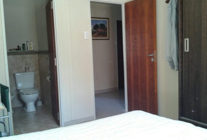 2 casa modernas muy bien ubicadas en Villa Gral.Belgrano